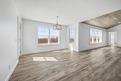 87 Yorktown Road Albion ME 04910