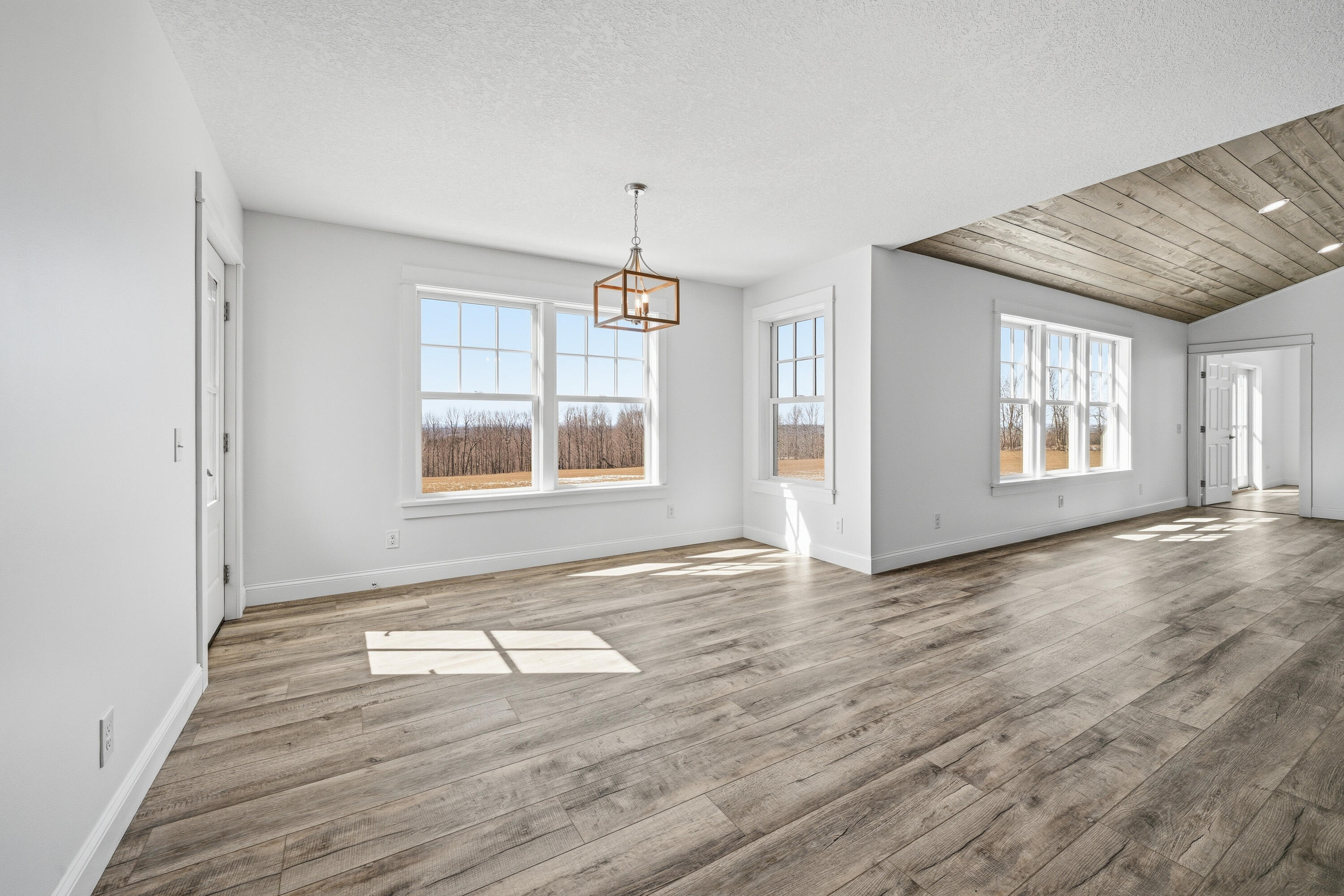 87 Yorktown Road Albion ME 04910