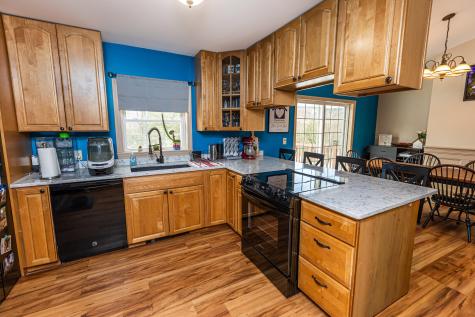 40 Deer Run Livermore ME 04253