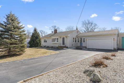 20 Carmichael Avenue Falmouth ME 04105