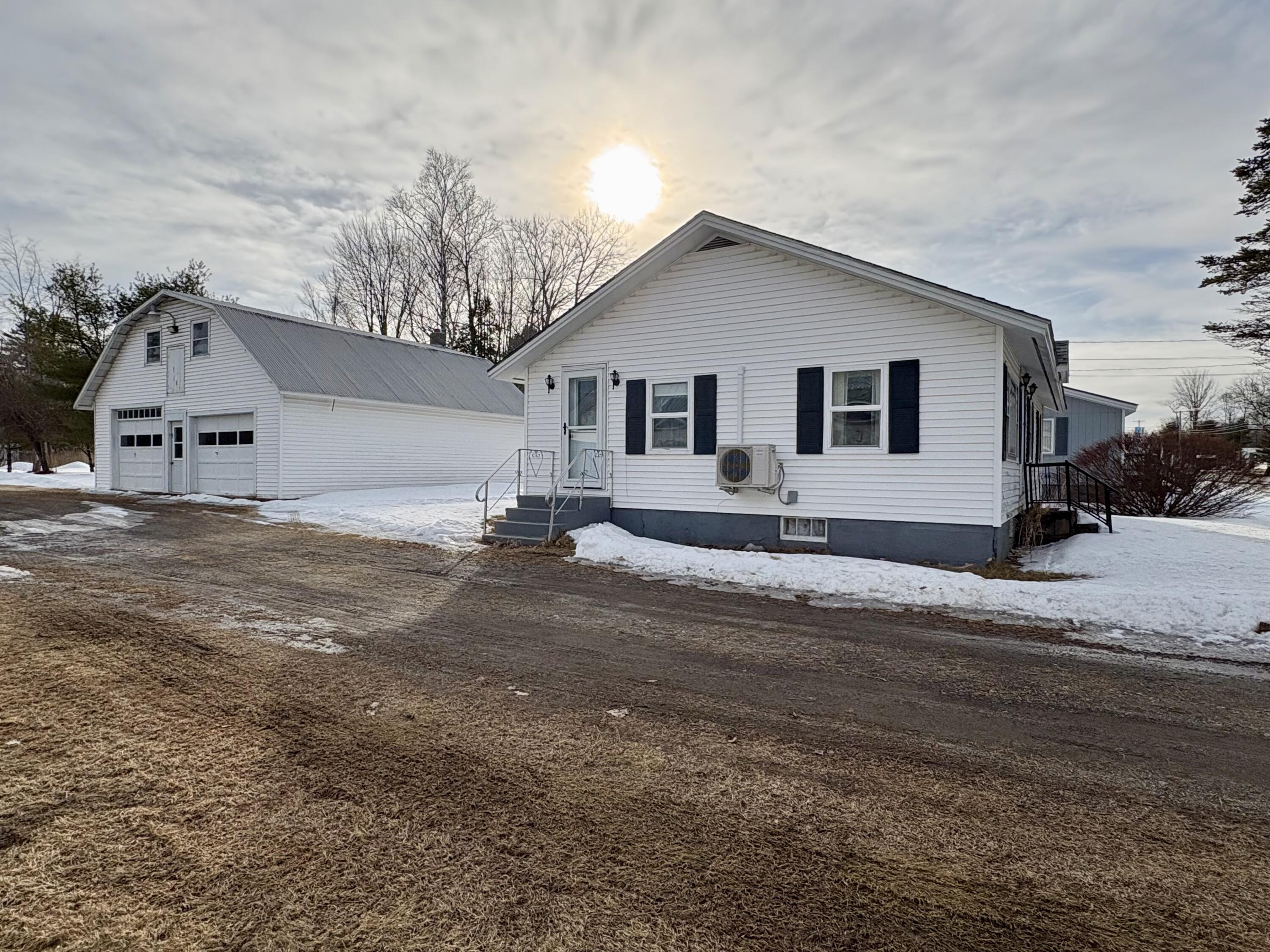 16 Lagrange Road Howland ME 04448