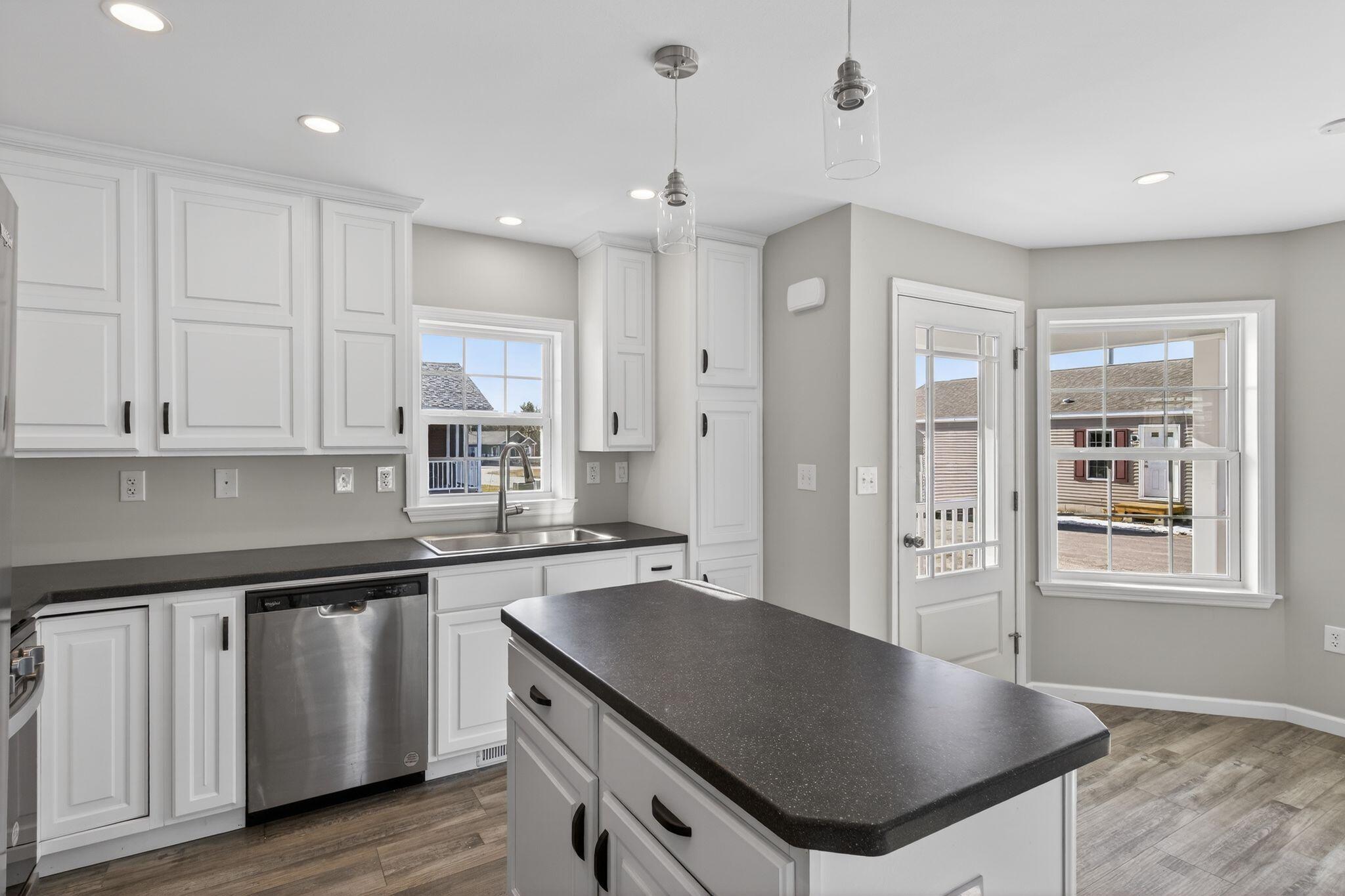 13 Mathew Way Scarborough ME 04074