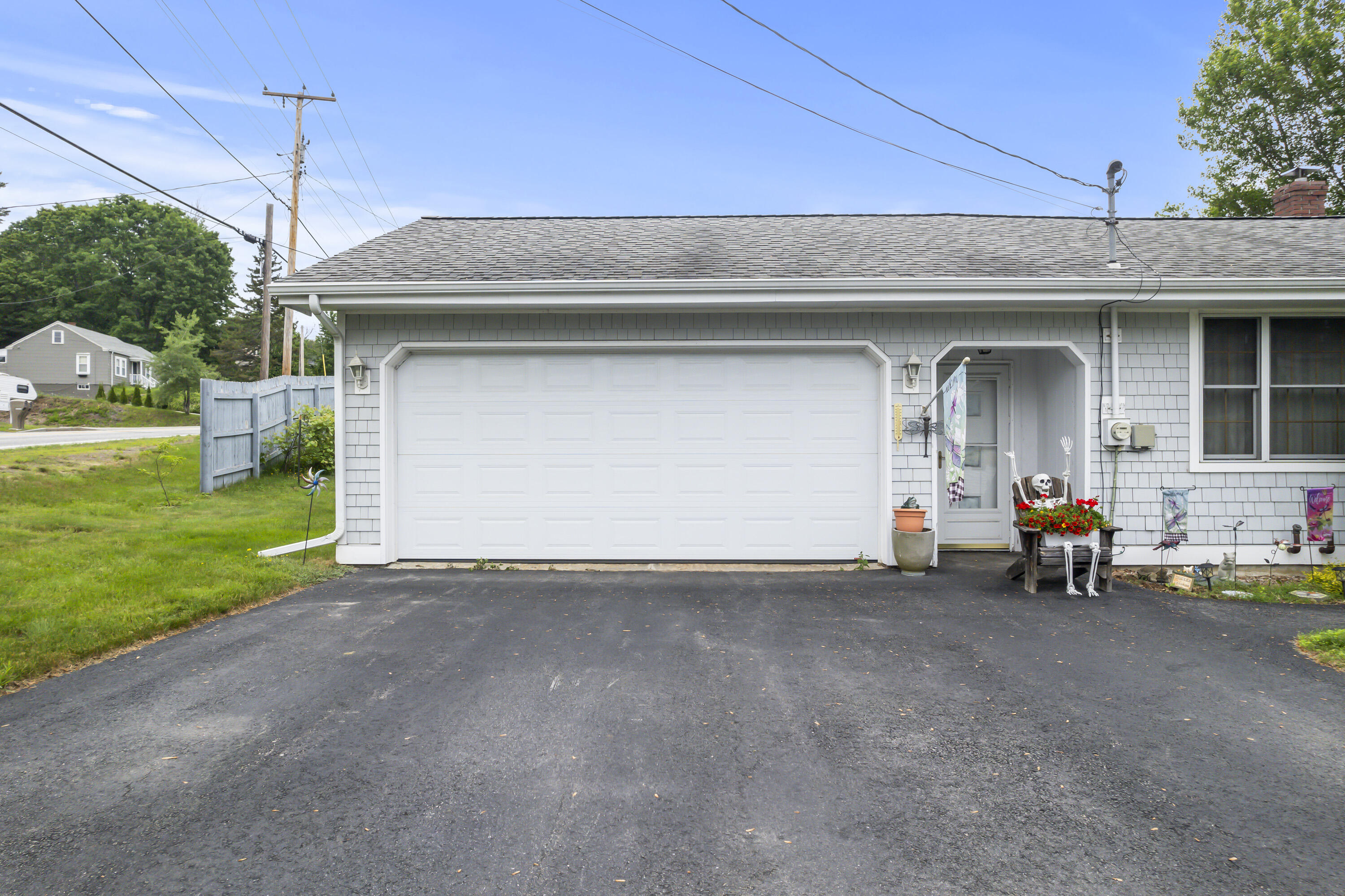 2 Laase Avenue Lewiston ME 04240