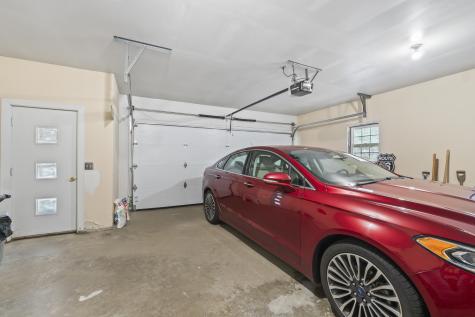 2 Laase Avenue Lewiston ME 04240