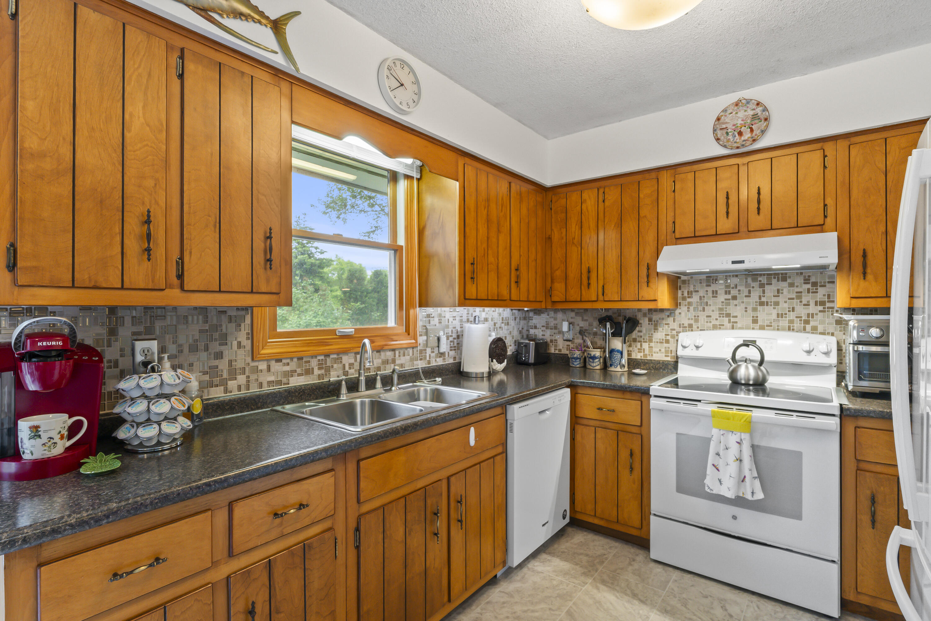 2 Laase Avenue Lewiston ME 04240