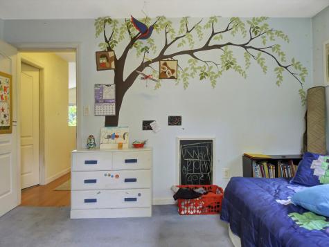 8 Pioneer Road Bowdoinham ME 04008