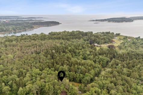 454 North Road Chebeague Island ME 04017