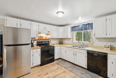 454 North Road Chebeague Island ME 04017