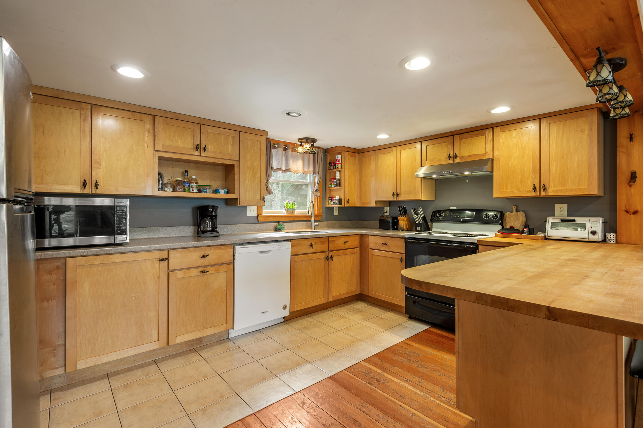 193+261 Camp Waya Awi Road Dallas Plt ME 04970