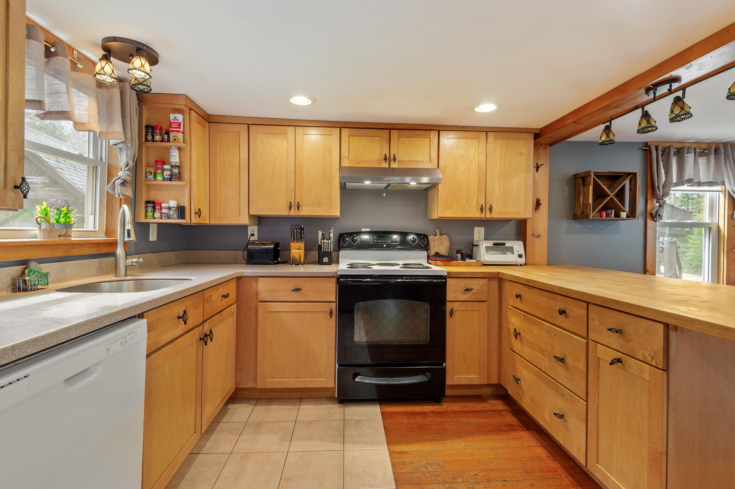 193+261 Camp Waya Awi Road Dallas Plt ME 04970