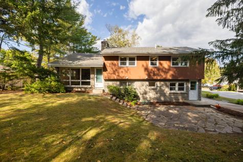 461 College Street Lewiston ME 04240