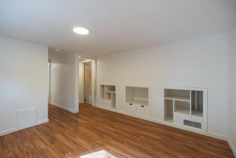 461 College Street Lewiston ME 04240