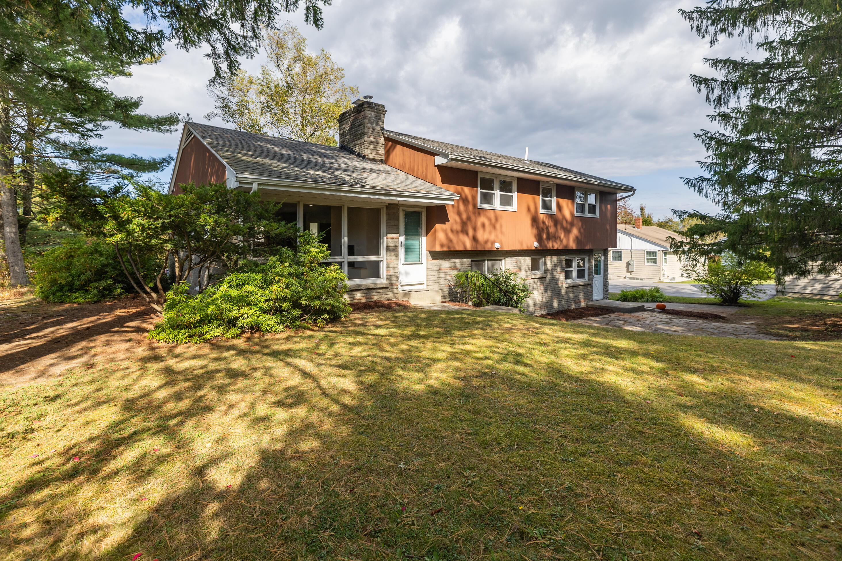 461 College Street Lewiston ME 04240