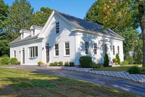 135 Pleasant Street Yarmouth ME 04096