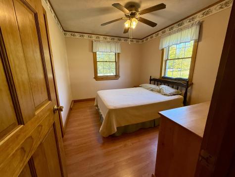 76 Old Lewiston Road Monmouth ME 04265