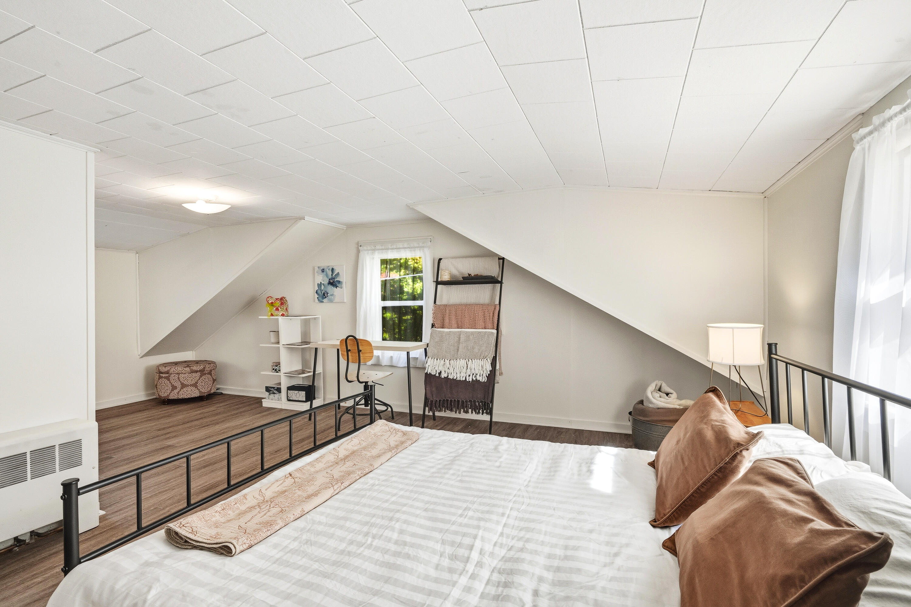 32 School Street Belgrade ME 04917