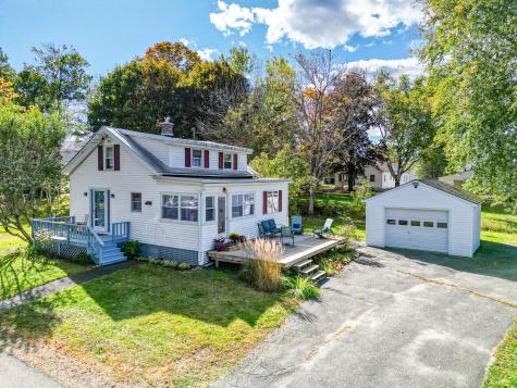 32 School Street Belgrade ME 04917