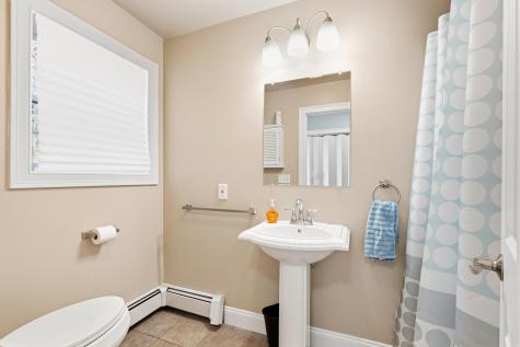 516 Falmouth Road Windham ME 04062