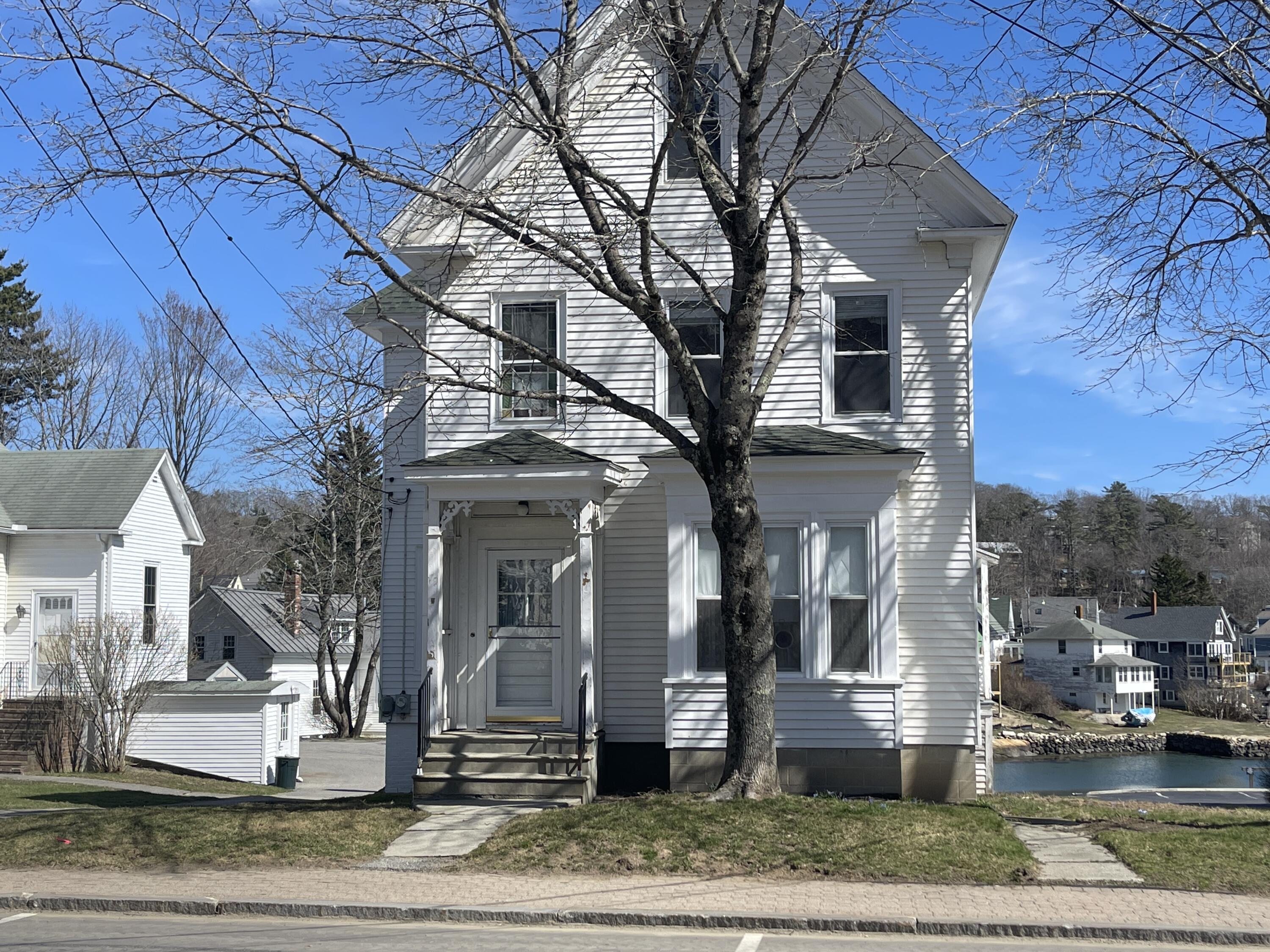 79 Townsend Avenue Boothbay Harbor Maine Real Estate Listing MLS 1560266