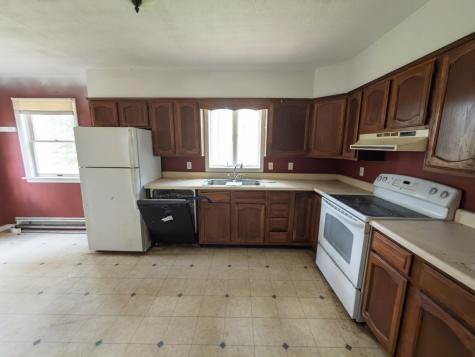 329 Log Cabin Road Arundel ME 04046