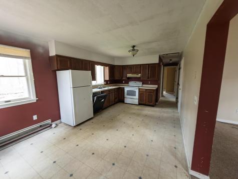 329 Log Cabin Road Arundel ME 04046