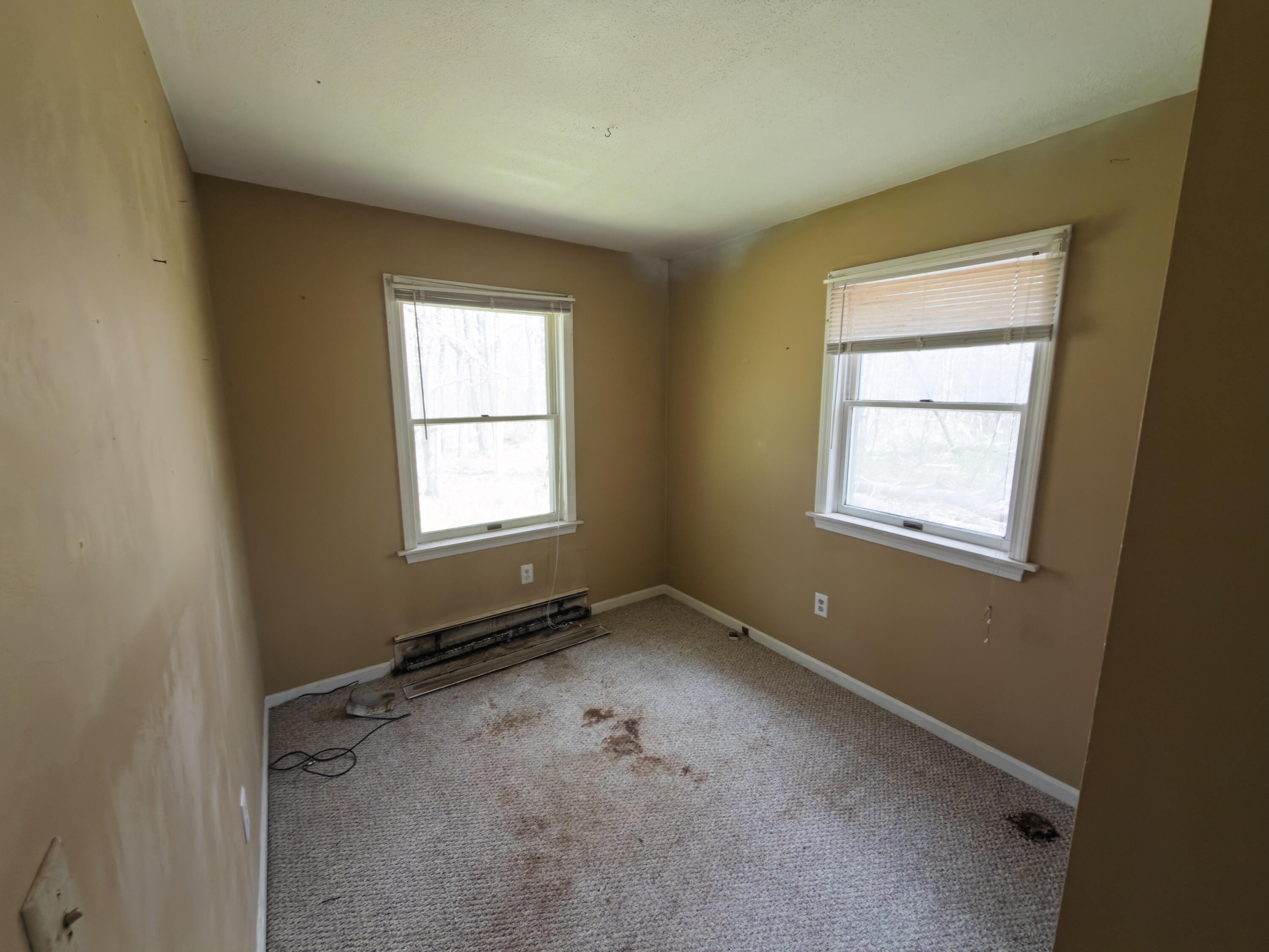 329 Log Cabin Road Arundel ME 04046