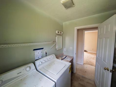 329 Log Cabin Road Arundel ME 04046