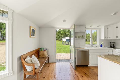 938 Main Road Islesboro ME 04848