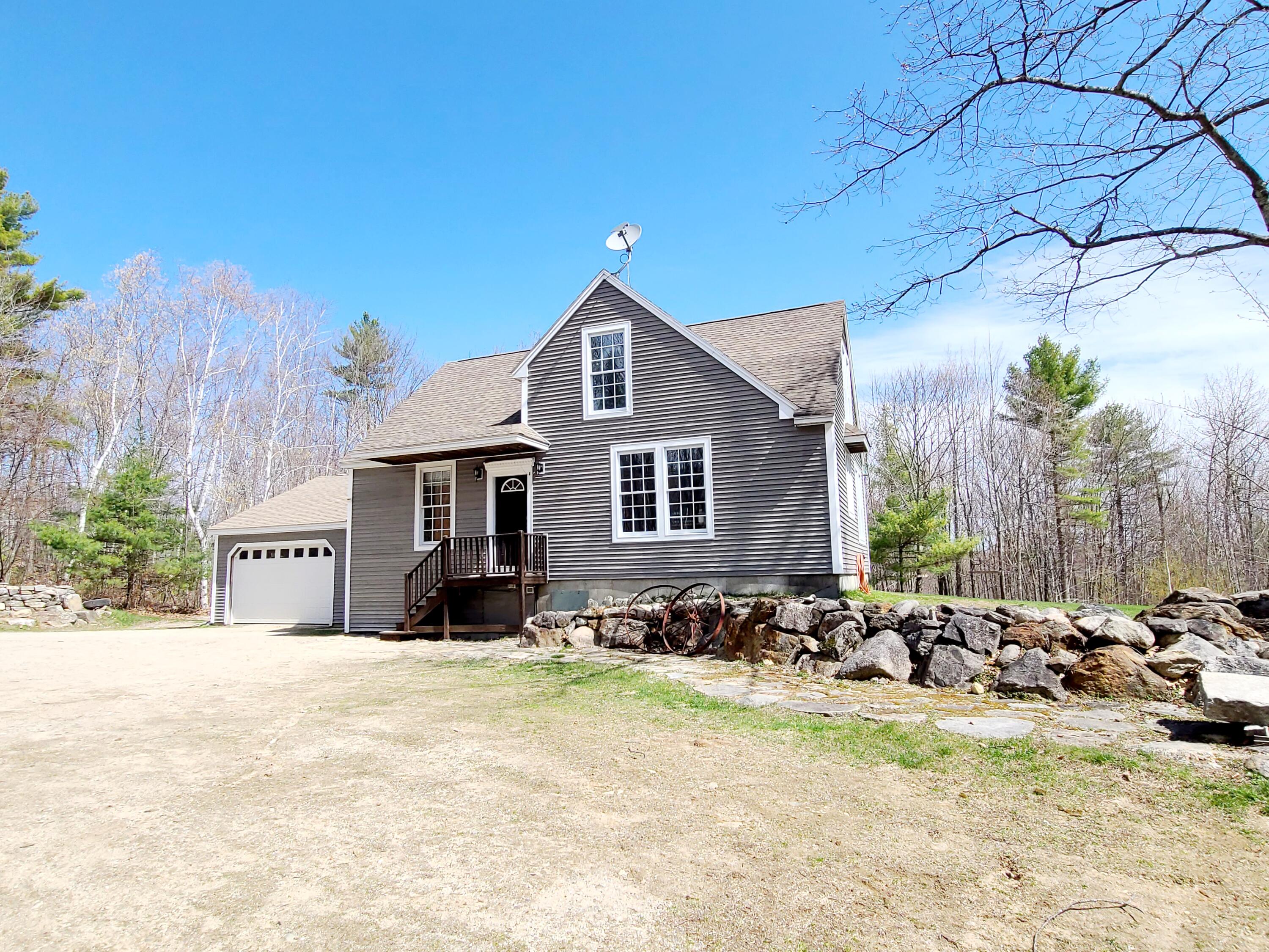 17 Black Cat Road Raymond ME 04071