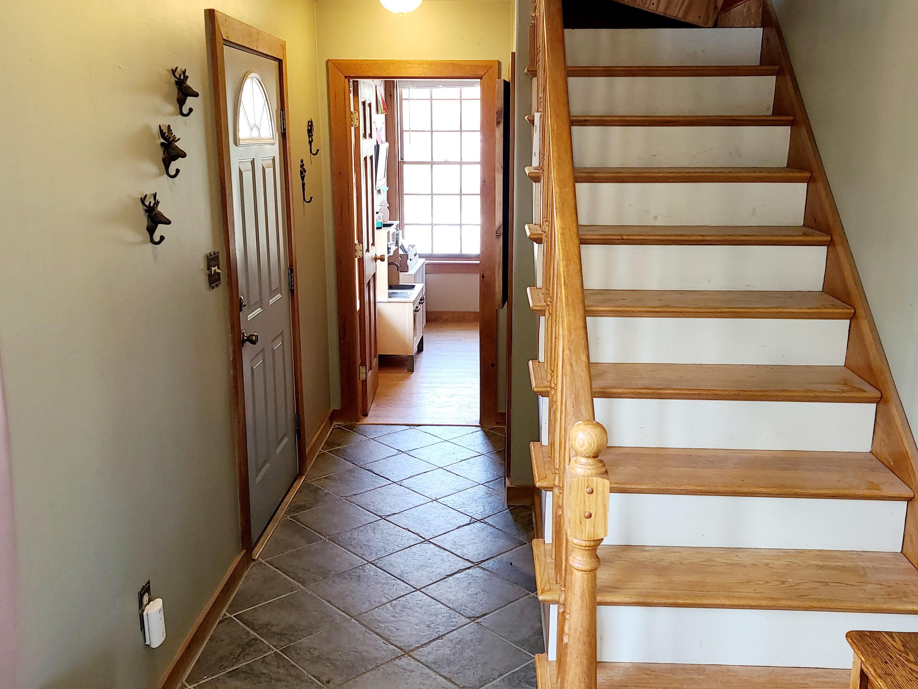17 Black Cat Road Raymond ME 04071