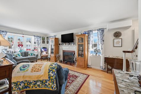 34 Windsor Avenue Augusta ME 04330