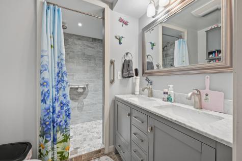 34 Windsor Avenue Augusta ME 04330