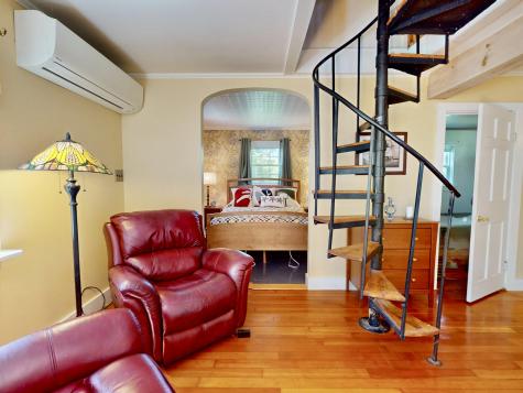 75 York Road Vinalhaven ME 04863