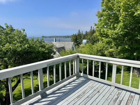 75 York Road Vinalhaven ME 04863