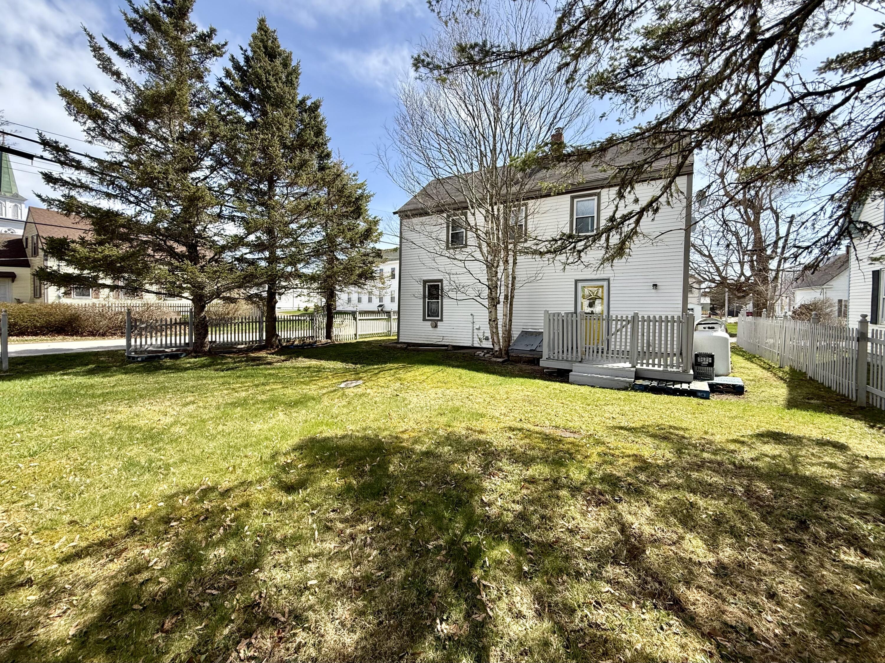 10 Chapel Street Eastport ME 04631