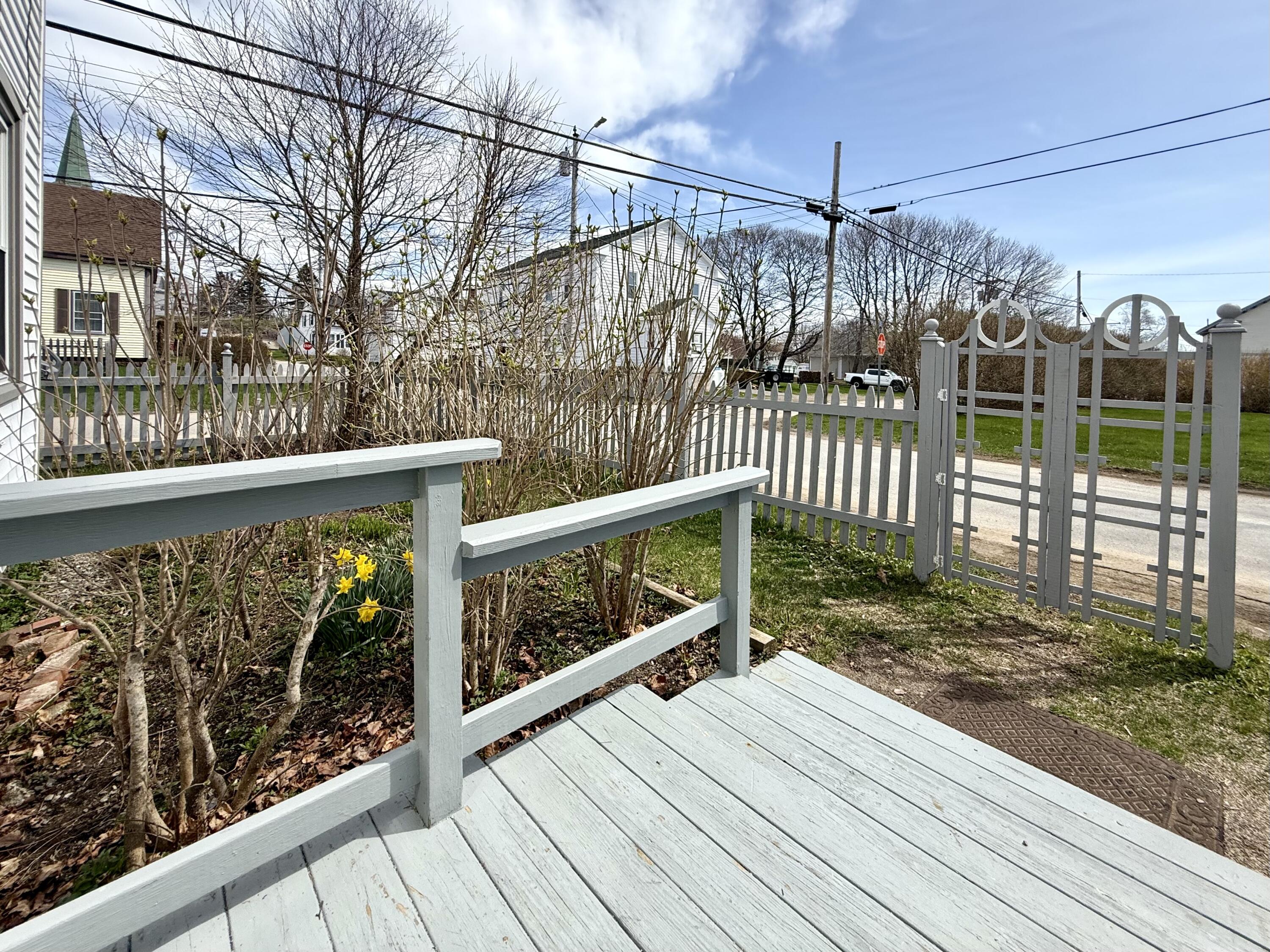 10 Chapel Street Eastport ME 04631