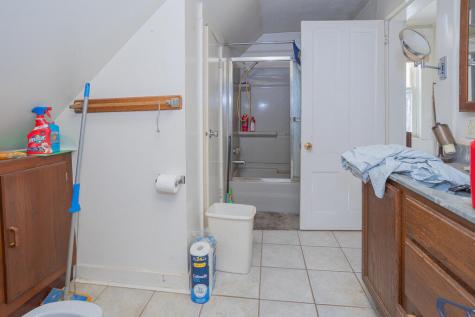 117 Franklin Avenue Farmington ME 04938