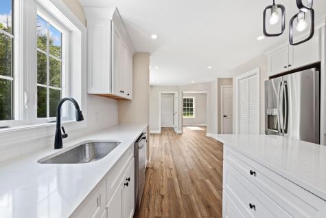 17 Coopers Trail Arundel ME 04046