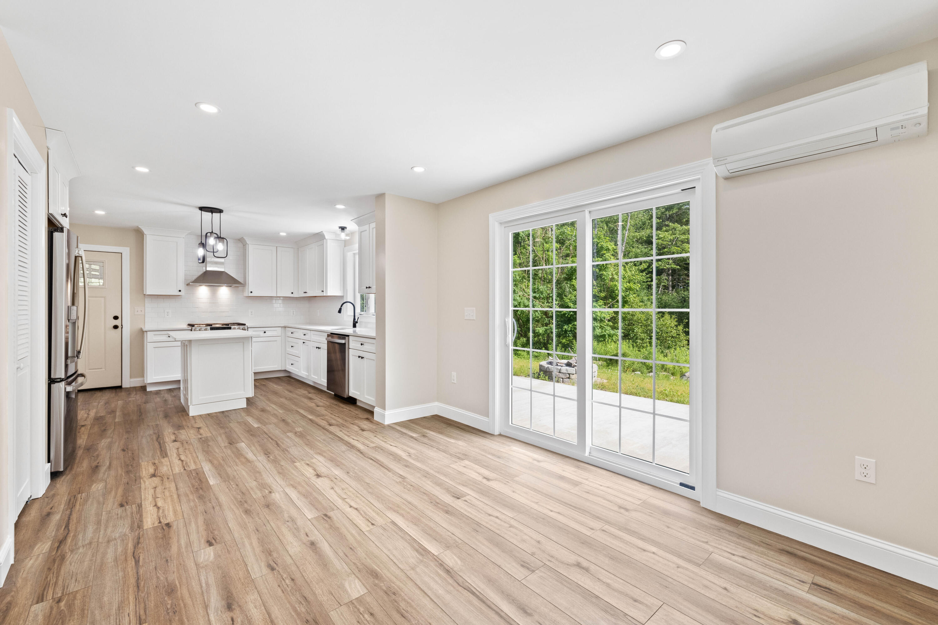 17 Coopers Trail Arundel ME 04046