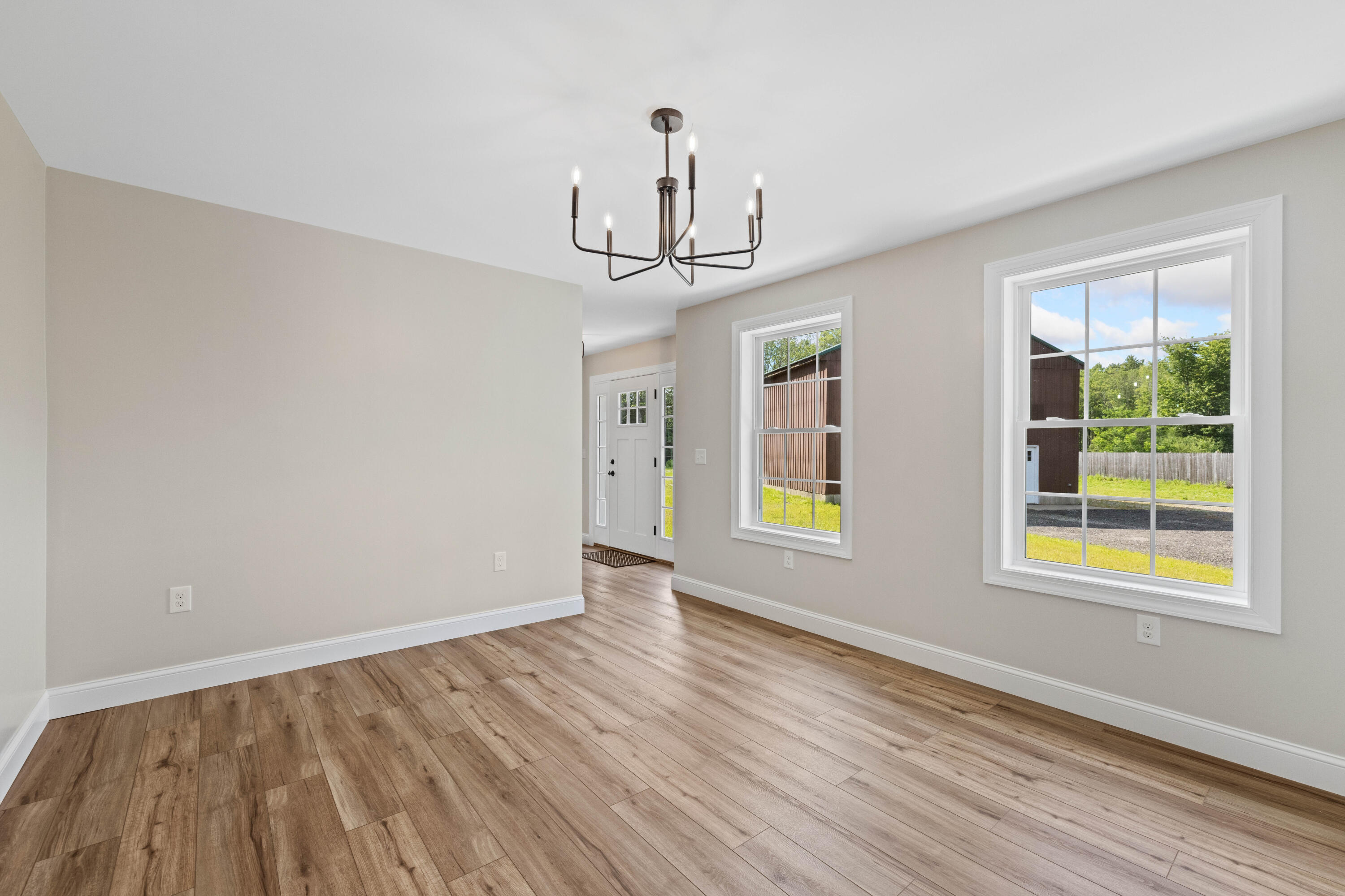 17 Coopers Trail Arundel ME 04046