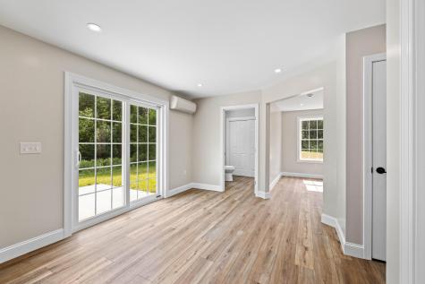 17 Coopers Trail Arundel ME 04046