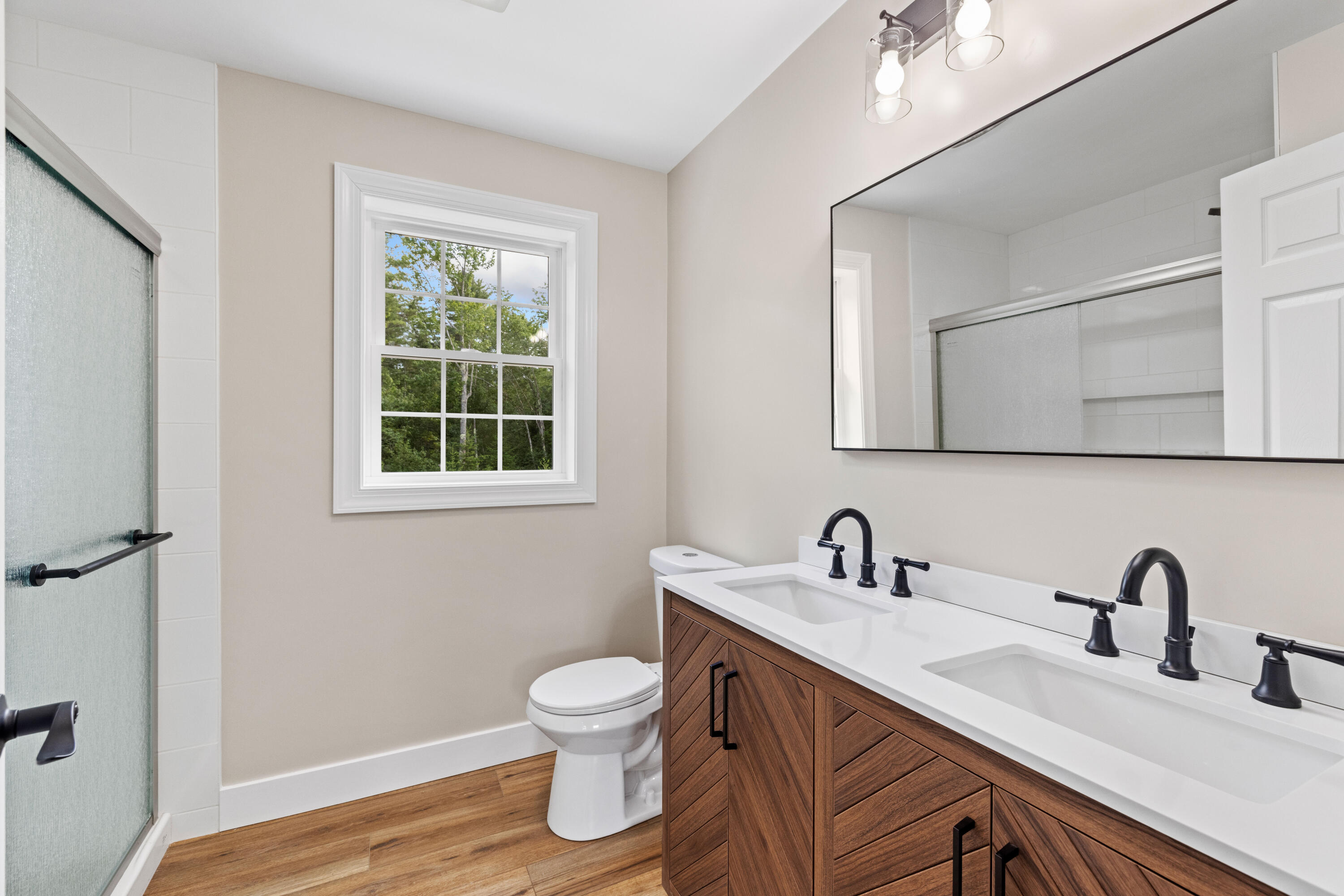 17 Coopers Trail Arundel ME 04046