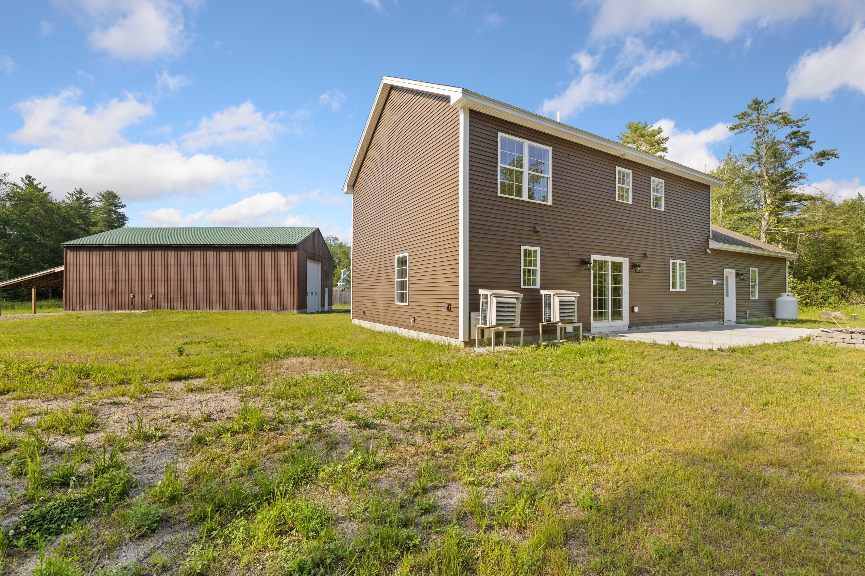 17 Coopers Trail Arundel ME 04046