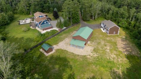 17 Coopers Trail Arundel ME 04046