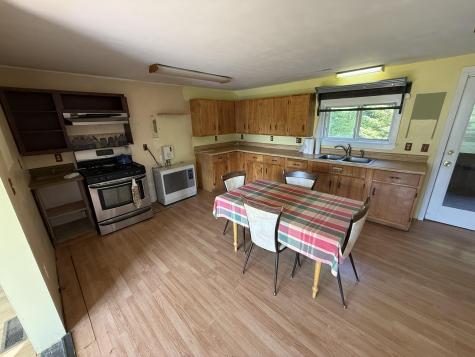 2015 Us Highway 1 Cary Plt ME 04730