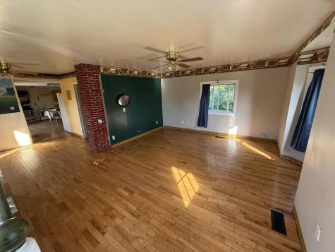 2015 Us Highway 1 Cary Plt ME 04730