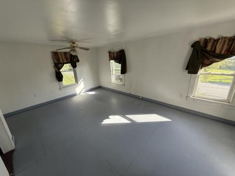 2015 Us Highway 1 Cary Plt ME 04730