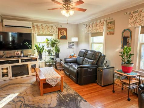 21 Androscoggin Avenue Lewiston ME 04240