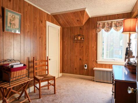 21 Androscoggin Avenue Lewiston ME 04240