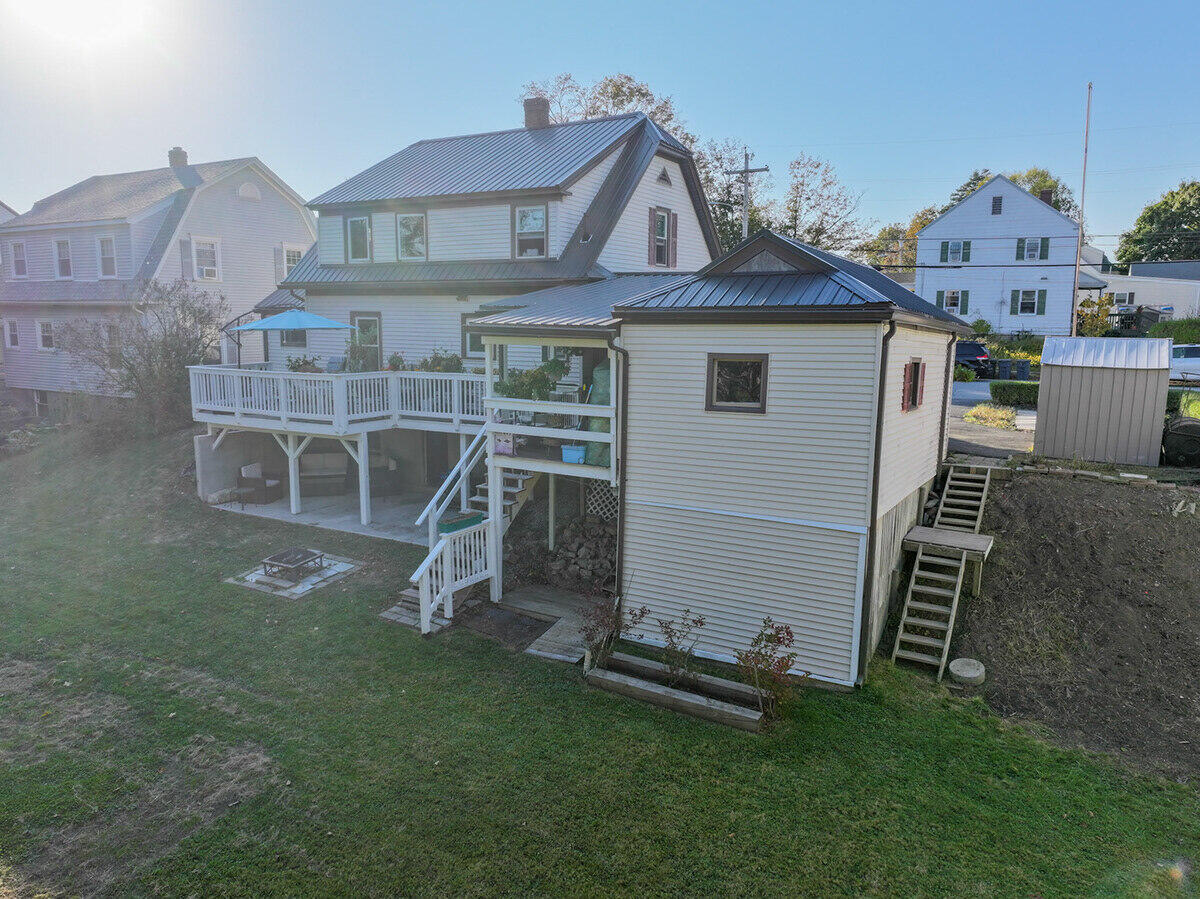 21 Androscoggin Avenue Lewiston ME 04240